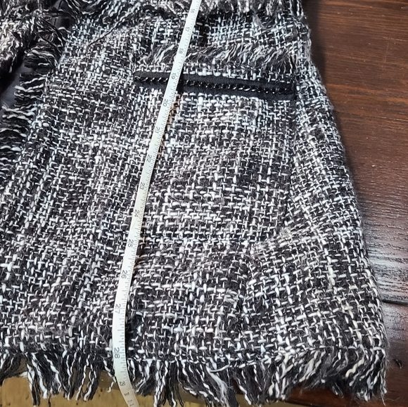 Light Tweed Blazer - Picture 2 of 12